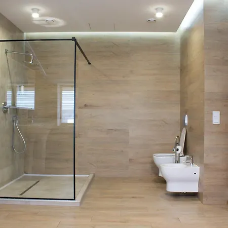 Amsterdam リヴィウ