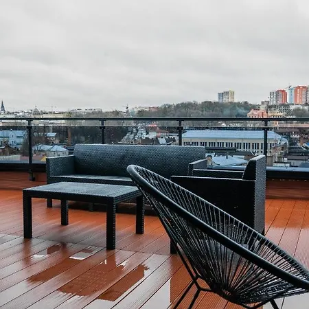 Amsterdam リヴィウ